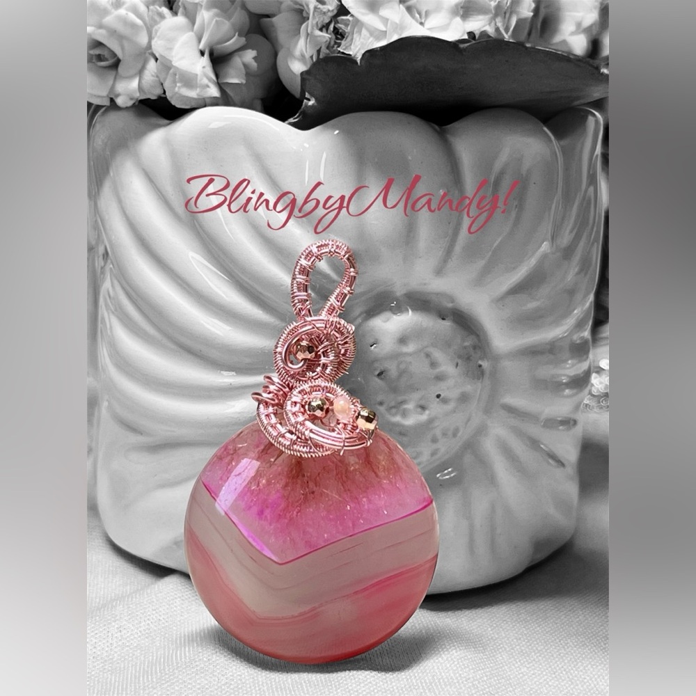 Stunning Pink Wire Wrapped Pendant